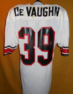 DeVaughnJersey/85devaughn03.jpg